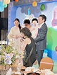 組圖：向佐郭碧婷為二胎兒子辦週歲宴 向華強向太出鏡畫面溫馨 - 新浪香港