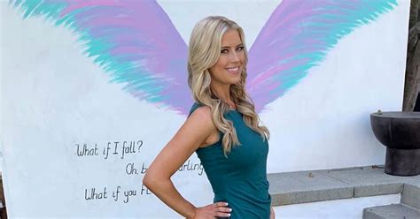 Pregnant Christina Anstead Shows Off Her 20 Week Bump Officially Halfway Done
