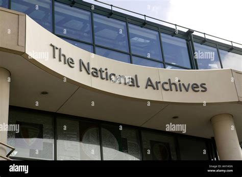 The National Archives Building Kew Richmond London Uk Stock Photo Alamy