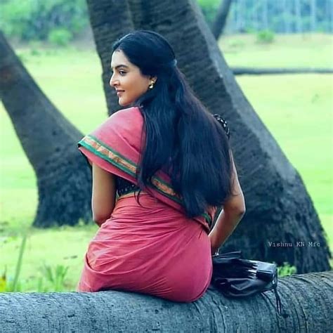 Wish I Was The Tree 🤤 Manju Warrier Mallubabes