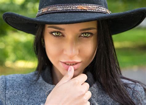 Wallpaper Brunette Face Women Outdoors Green Eyes Black Hair Hat Portrait Bokeh