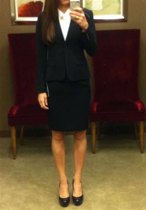 1st Interview = Great Suit | Medical school interview outfit, Interview outfits women, Interview 