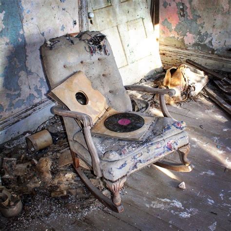 Items Found In Abandoned Homes Bored Panda