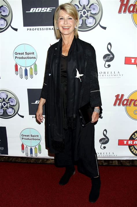 Olivia Newton John At Fame Awards In Las Vegas 03232017 Hawtcelebs