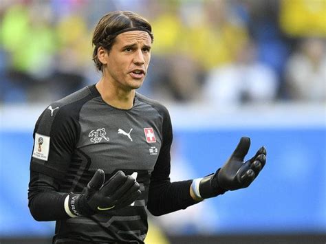 Sommer's penalty save made history for switzerland as their win over france was their first victory in the knockout stages of the european championship. Borussia Mönchengladbach tient à son gardien suisse - La ...