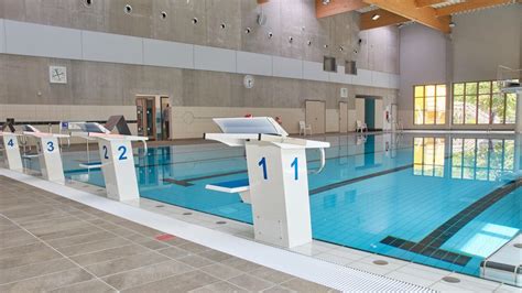 Hallenbad In Cuxhaven Fertiggestellt Schwimmbad Vor Eröffnung Cnv Medien