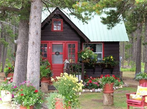 Charming Small Cottage House Exterior Ideas 16 Cottage House Exterior