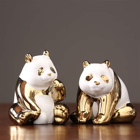 1pcs Europe Ceramics Golden Panda Ornament Miniature Figurines Tabletop