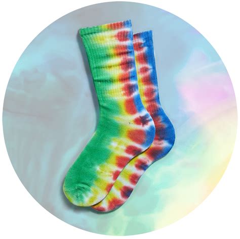 How To Wear Tie Dye Socks