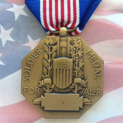 Us Soldiers Medal Army United States Heroism Valor Gallantry Usa