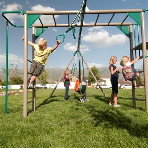 Your Guide To The Best Heavy Duty Playsets For Kids Of All Ages
