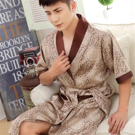 2017 Spring And Summer Nightwear For Men Silk Bathrobes Noble Mens