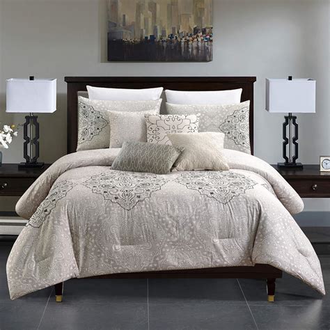 Amazon Sapphire Home Luxury 7 Piece Full Queen Comforter Set With
