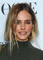 23+ amazing Images of Isabel Lucas - Miran Gallery