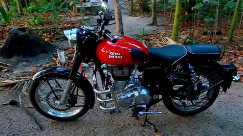 The royal enfield classic 350 2020 price in the indonesia starts from rp 76,7 million. Royal Enfield Classic 350 Redditch Red Colour - YouTube