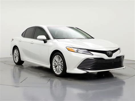 Used 2018 Toyota Camry Xle For Sale