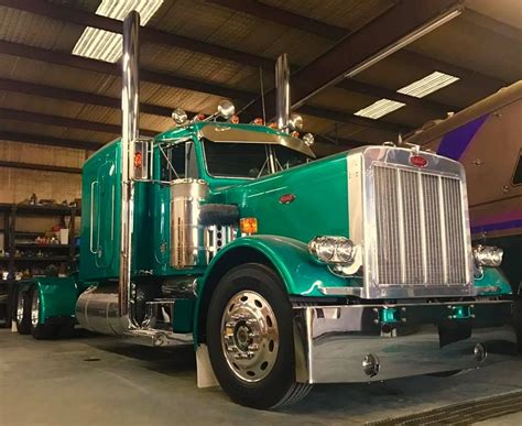 Peterbilt Classic Peterbilt Big Trucks Peterbilt Trucks