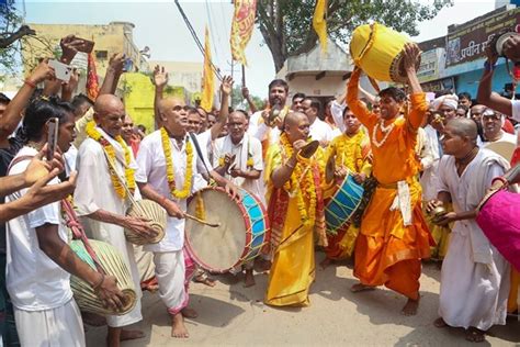 Guru Purnima 2023 Celebration In India See Visuals Photos Hd Images Pictures News Pics