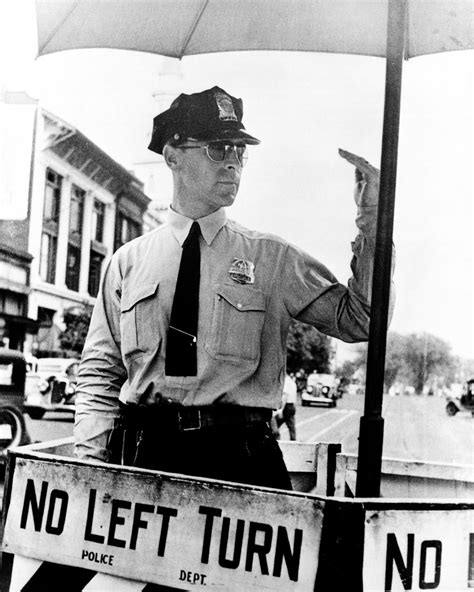 Traffic Cop 1936 Na Traffic Cop Directing Traffic Washington Dc