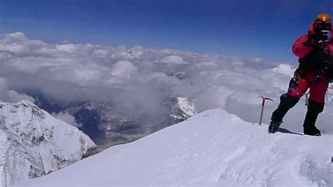 A View From Top Of The Mt Everest The Worlds Most Amazing Views