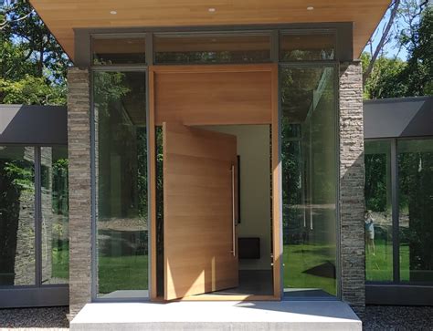 Pivot Doors In Luxury Homes Non Warping Patented Wooden Pivot Door
