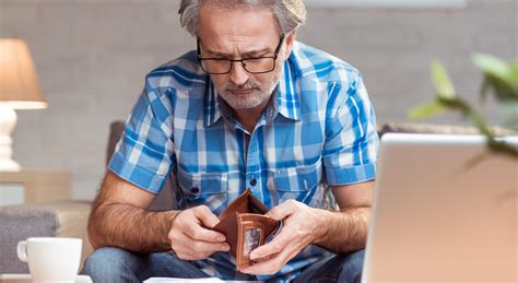 What if You Can't Afford a Lawyer? - Rocket Lawyer