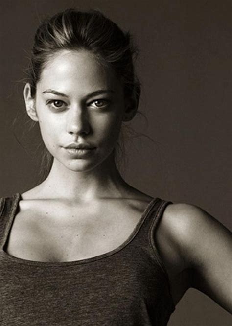 Analeigh Tipton Possesses The Worlds Greatest Acting Instrument Just Watch One Of Her