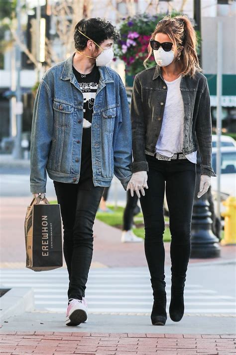 Kate Beckinsale with boyfriend Goody Grace shopping in Pacific 