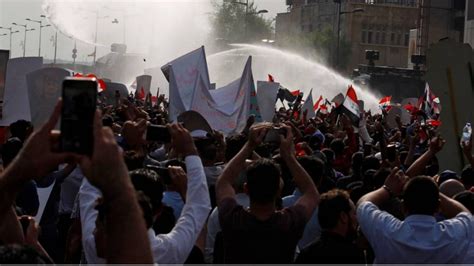 مقتل متظاهر واصابة 50 في مظاهرات بالعاصمة بغداد الأنباط