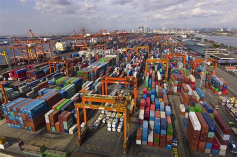 After visiting Manila international ports, customs chief declares no congestion - PortCalls Asia