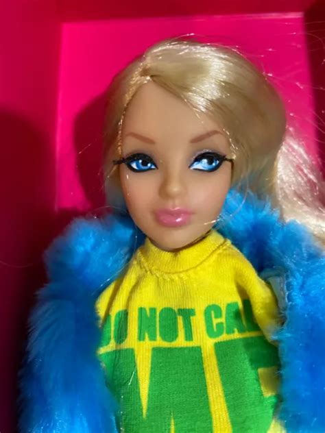 Integrity Fashion Royalty Dynamite Girl Jett Doll Electro Pop Outfit