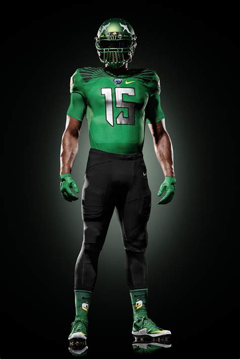 Oregon Ducks Continue Spring Game Uniform Tradition To Salute The Day