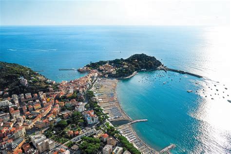 Levante enjoys a great location that is also close to the ontario mall, auto club speedway, center stage theatre and fontana park. La storia - Portale Turismo Sestri Levante