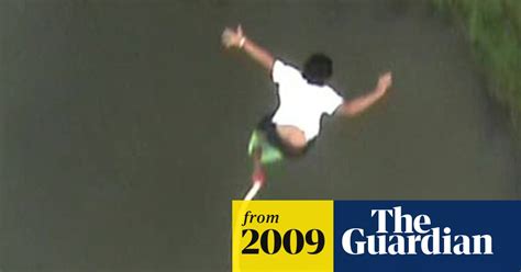 Briton Survives Bungee Fall In Thailand Thailand The Guardian
