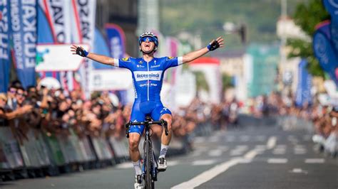 Remco evenepoel says he couldn't see or feel during his recovery from the broken pelvis he suffered in a crash last year. Cyclng news - Remco Evenepoel to make Grand Tour debut at ...