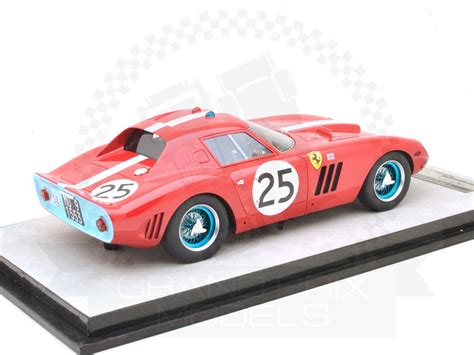 In may 2012 the 1962 250 gto made for stirling moss became the world's most expensive car in the history, selling in a private transaction for $38,115,000 to us communications magnate craig. Ferrari 250 GTO 6th Le Mans 1964 #25 Maranello Concessionaires 1:18 by Tecnomodel