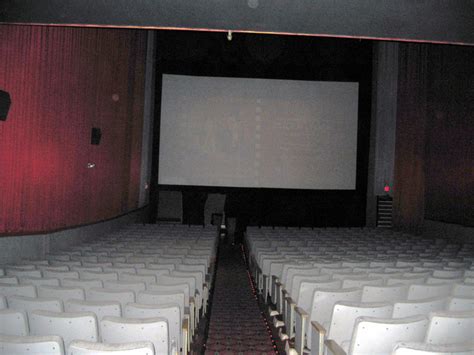 With your contributions, we exceeded our goal! AMC Roosevelt Field 8 in Garden City, NY - Cinema Treasures