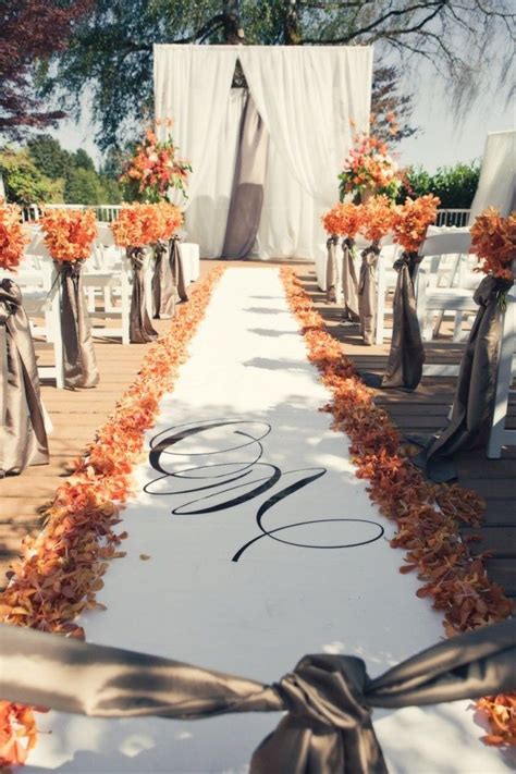 31 Beautiful Wedding Aisle Decor Ideas