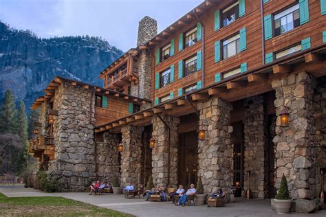 Guide To Yosemite Hotels And National Park Lodging