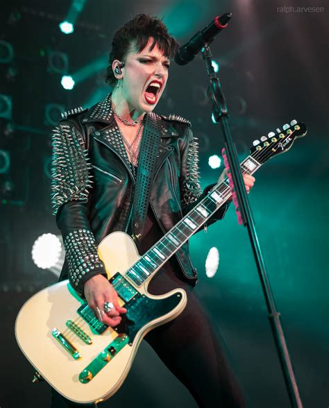 Halestorm Performing At The Aztec Theatre In San Antonio Texas