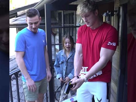 People Are Upset With Logan Paul Again For Tasing A Dead Rat