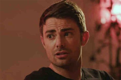 Jonathan Bennett Brad Harder To Star In Hallmarks First Gay Holiday