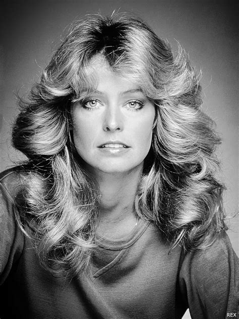 Women With Farrah Fawcett Hairstyle How To Get The Iconic Farrah