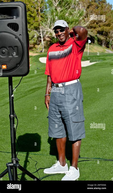 Michael Jordan Spricht Bei Seinem Celebrity Invitational Golf