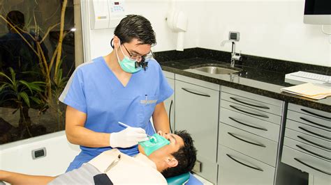 Oscar Vargas Fernández Dentistry Prosthodontics Colegio De