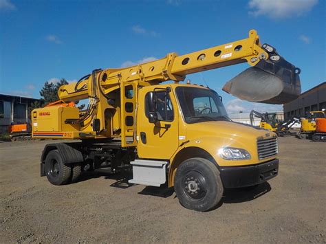 truck mounted telescopic boom excavator amaco