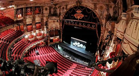 在伦敦西区的演出中，les Misérables和phantom将一直关闭到2021年 经典fm万博体育手机官网下载 新万博app客户端