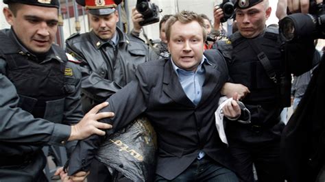 Russian Police Disperse Gay Rally In Moscow Detain At Least A Dozen Protesters Fox News
