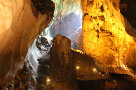 Gua tempurung or tempurung cave. 2020年 Gua Tempurungへ行く前に!見どころをチェック - トリップアドバイザー