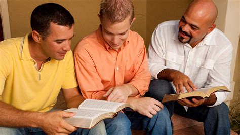 Persuadimos A Los Hombres — Eb Global Enfoque Bíblico Bible Focus